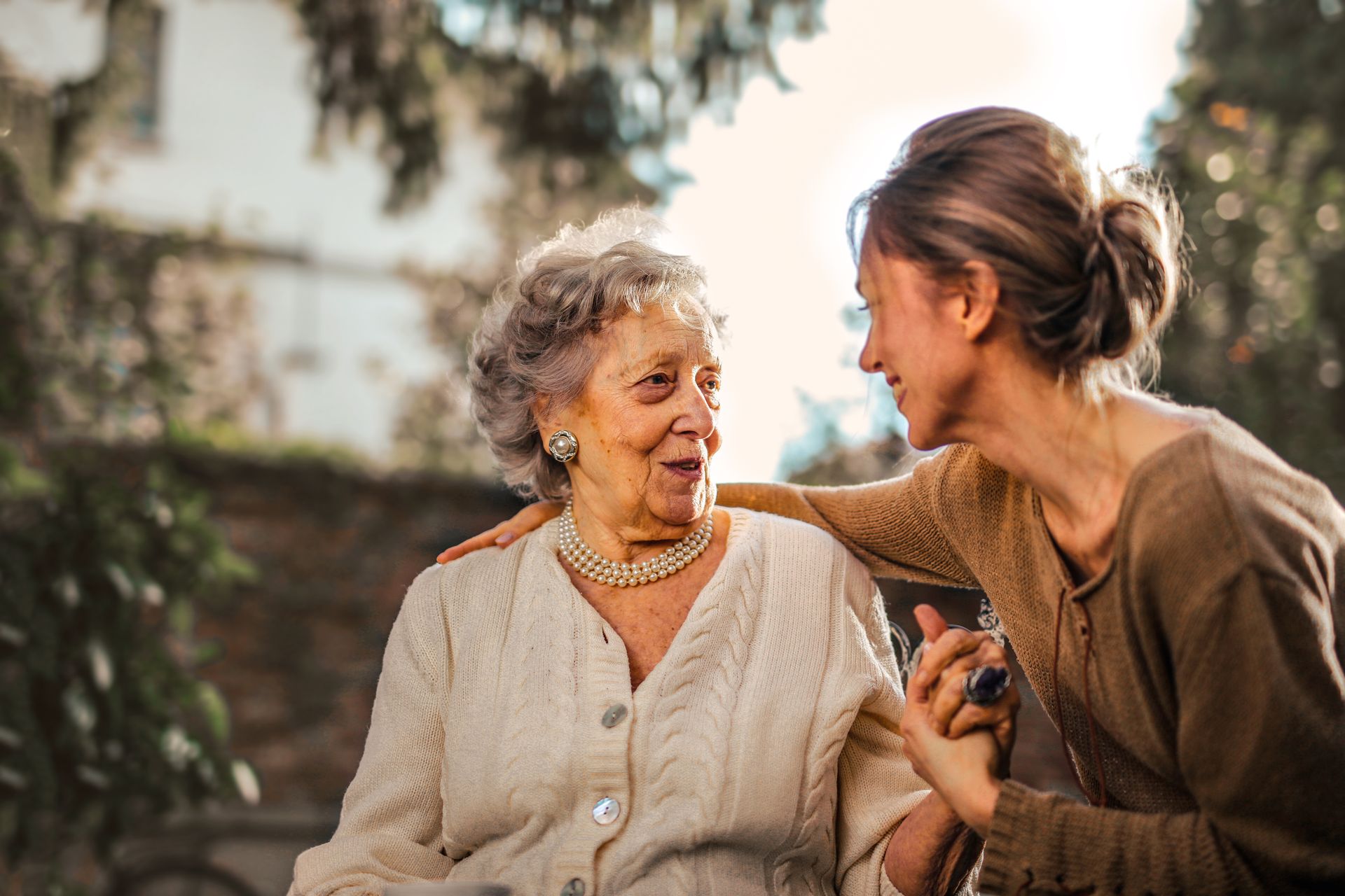 Caring for Aging Parents: The Emotional Toll of Caregiving